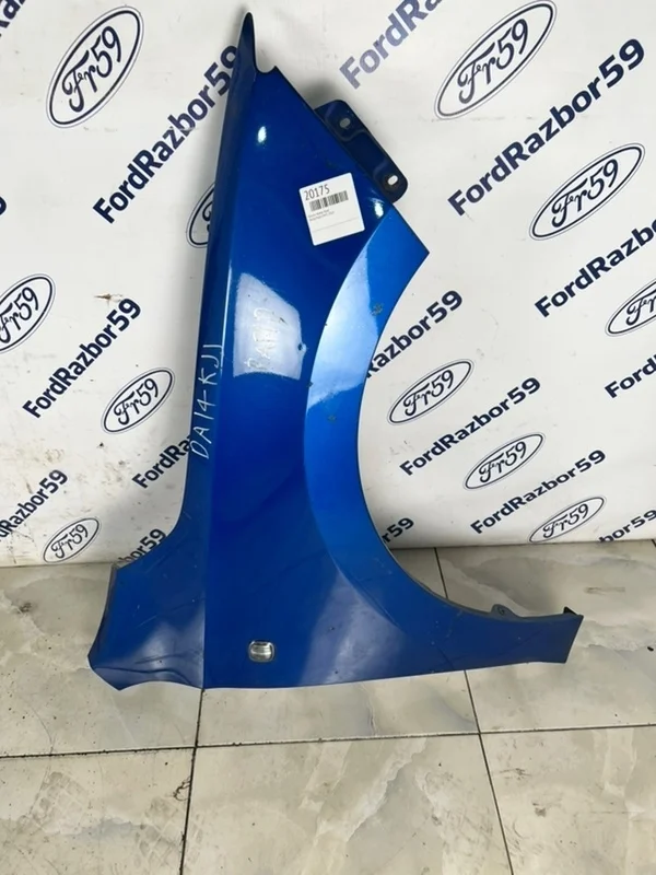 Крыло Skoda Rapid 2014 5JA821022C NH3, переднее правое