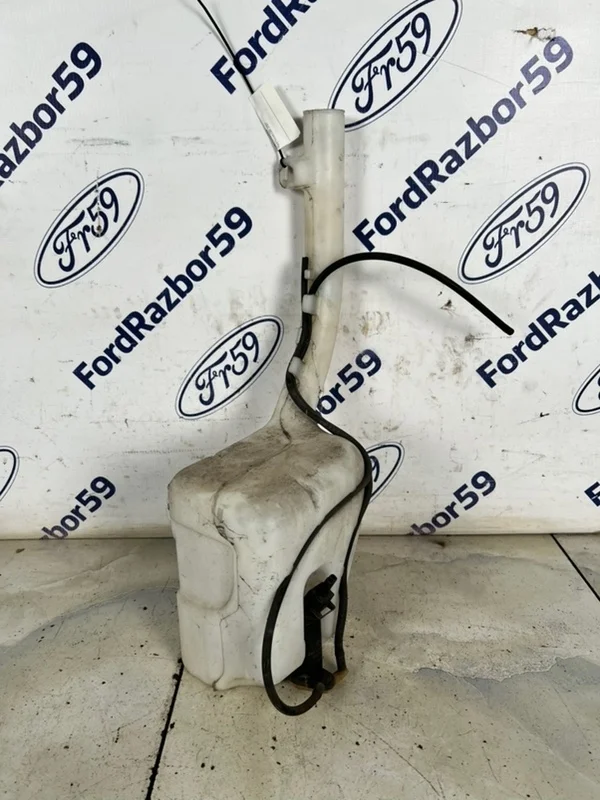Бачок омывателя Ford Fusion 2007 1354170 CBK