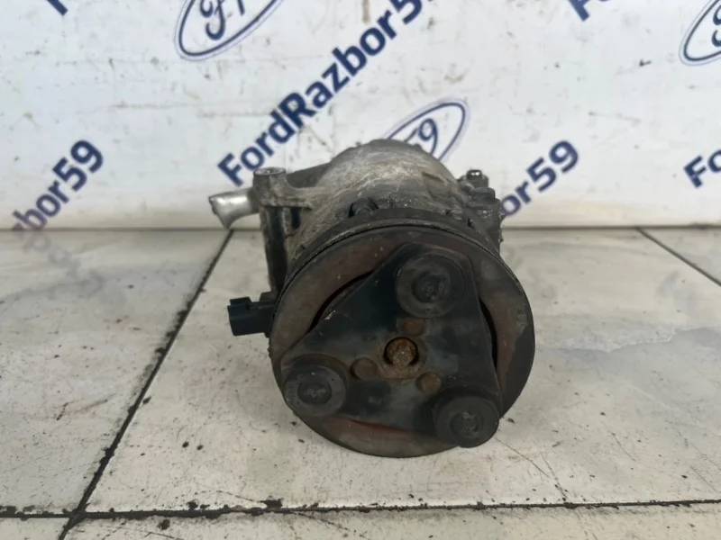 Компрессор кондиционера Ford C-Max 2006 1744997 C214 2.0 (AODA)