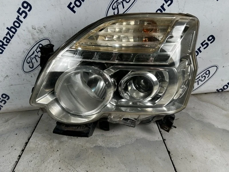 Фара Nissan X-Trail 2011 260603UF2A T31, передняя левая