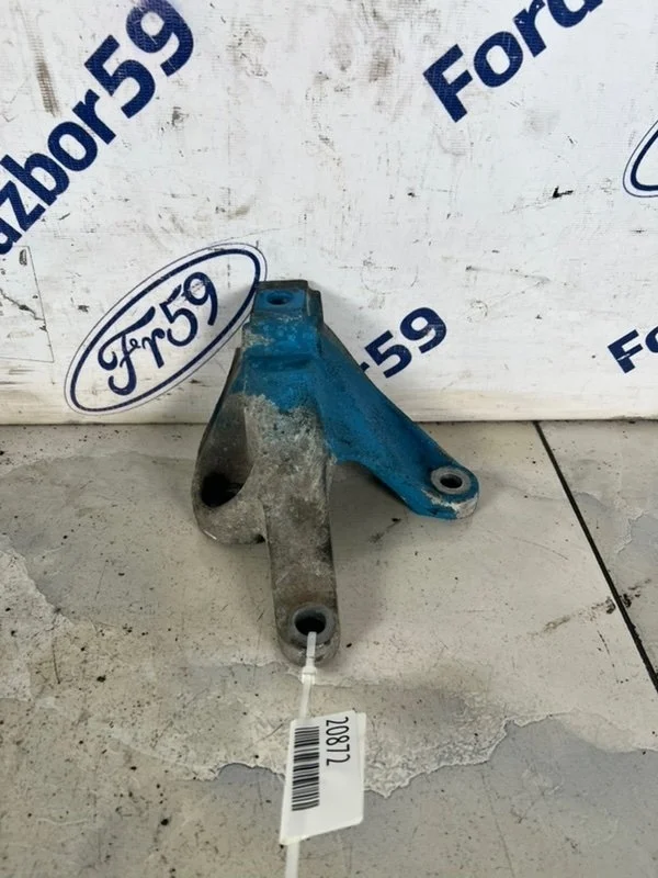 Кронштейн МКПП (Тринога) Ford Focus 2 2007 1326816 CB4 1.8 (QQDB)