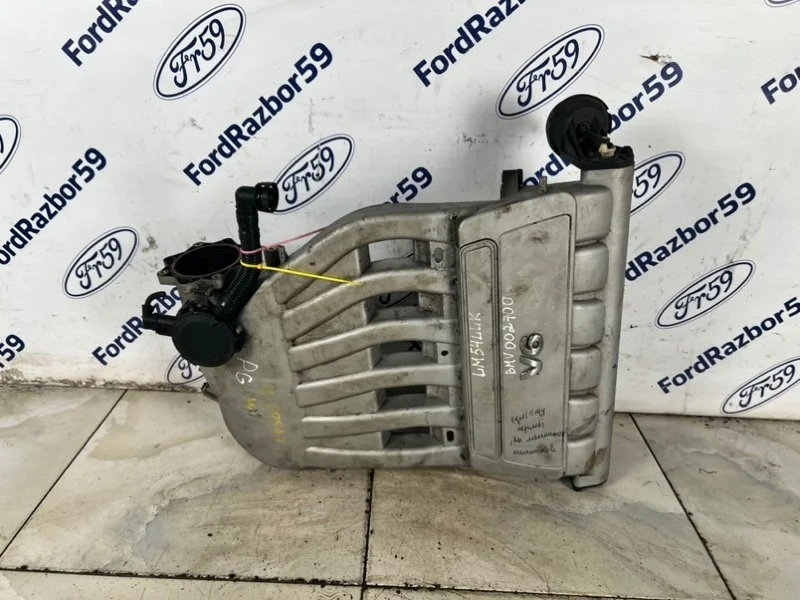 Коллектор впускной Volkswagen Touareg 2005 022133201AJ GP (7L7) 3.2 (BMV)