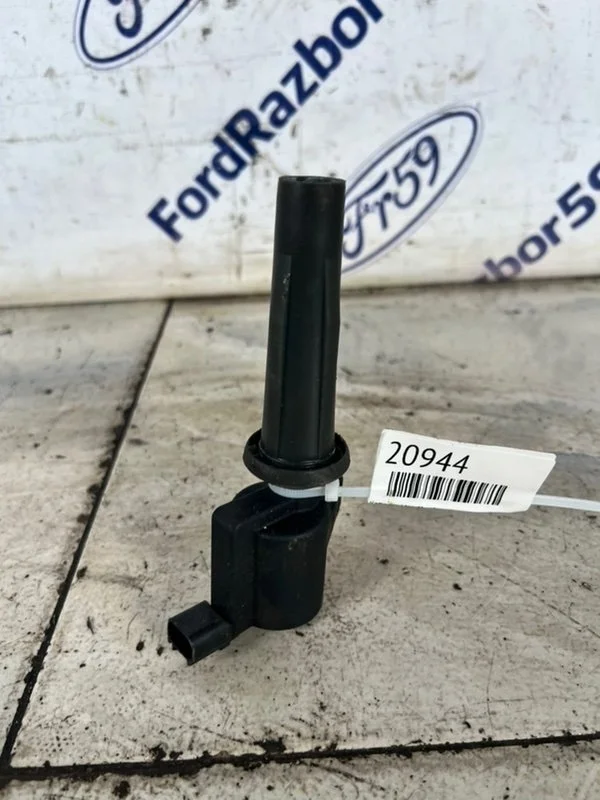 Катушка зажигания Ford Focus 2 2006 5047437 CB4 2.0 (AODA)