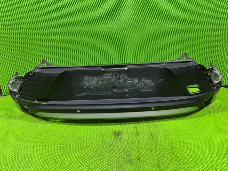 Бампер Renault Arkana 850182233R, задний