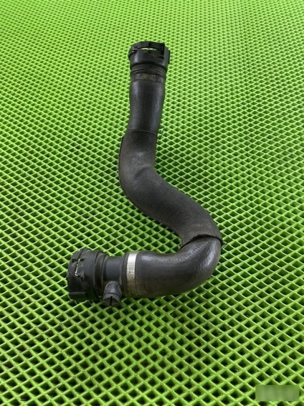 Патрубок Audi A6 2011-2014 4G0122293 C7