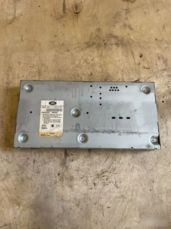 Блок управления монитором Land Rover Range Rover Sport 1 2005-2009 YIL000054