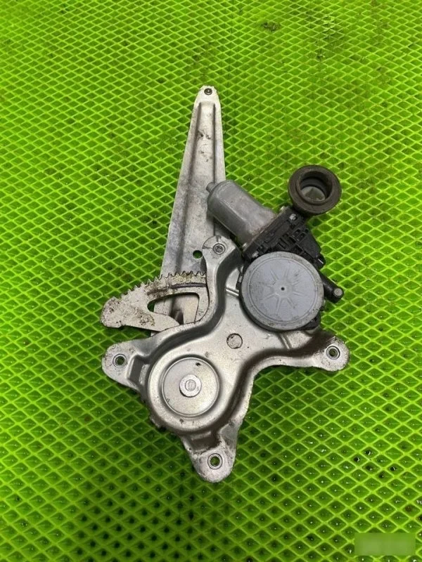 Стеклоподъемник Lexus Gs 3 2007-2011 8572058010, задний правый