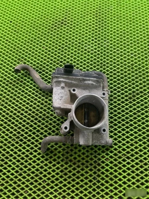 Дроссельная заслонка Mazda Mazda 6 L3R413640 GH