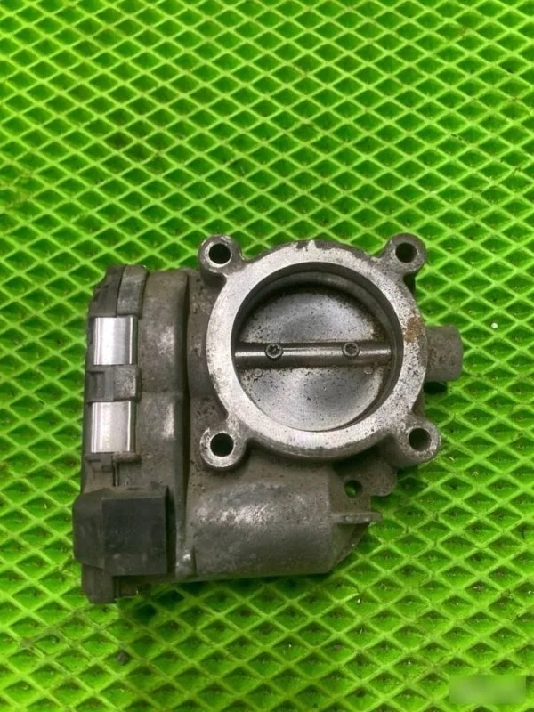 Дроссельная заслонка Mercedes A A2661410525 W169