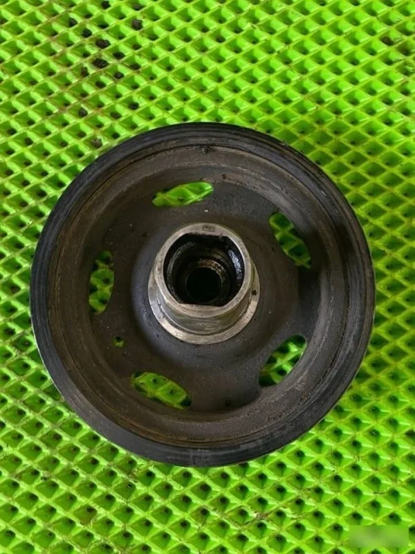 Шкив коленвала Opel Astra J 2009-2012 55574771 A14XER
