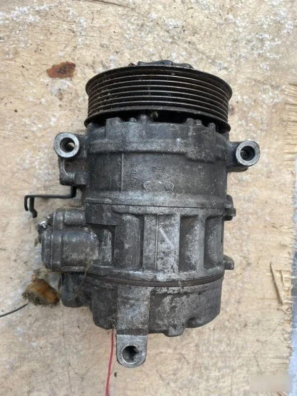 Компрессор кондиционера Porsche Cayenne 7L5820803 957