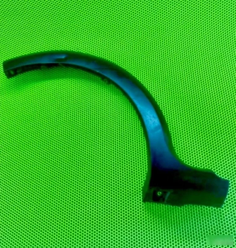 Накладка крыла Renault Sandero 2009-2014 788A23424R, задняя правая