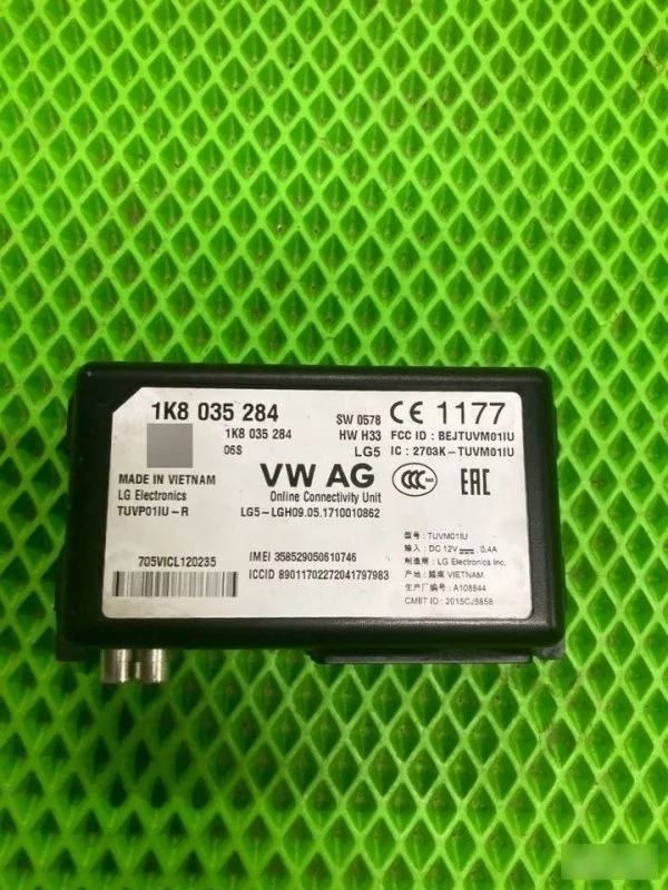 Блок глонасс Volkswagen Polo 5 2015-2020 1K8035284