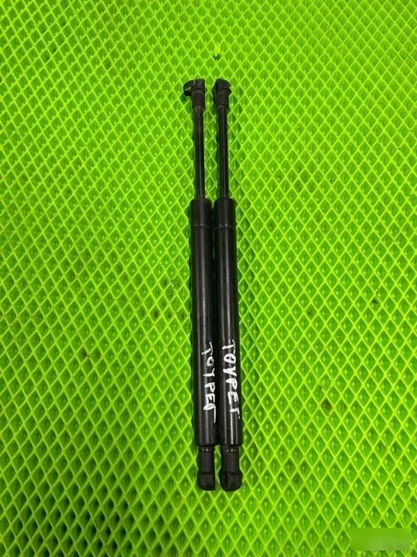 Газовый упор стекла багажника Volkswagen Touareg 1 2002-2006 7L6845587