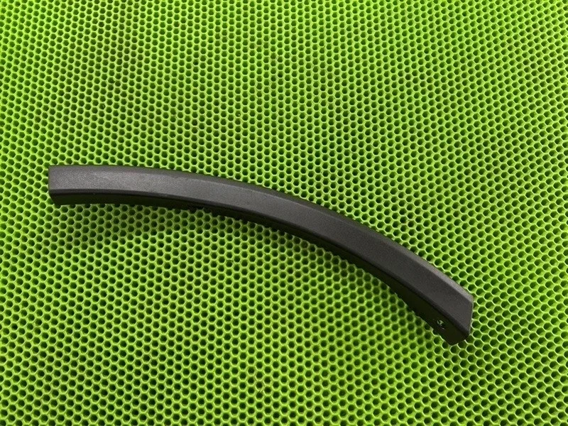 Накладка бампера Toyota Rav 4 40 5211342120, передняя левая