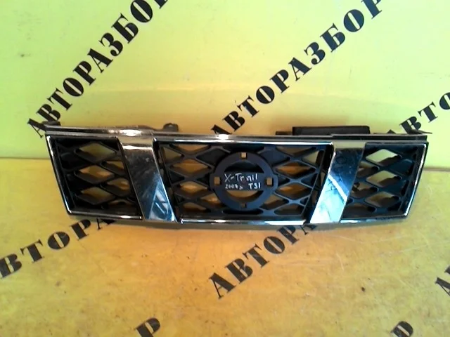 Решетка радиатора Nissan X-Trail (T31) 2007-2014 62310JG50A