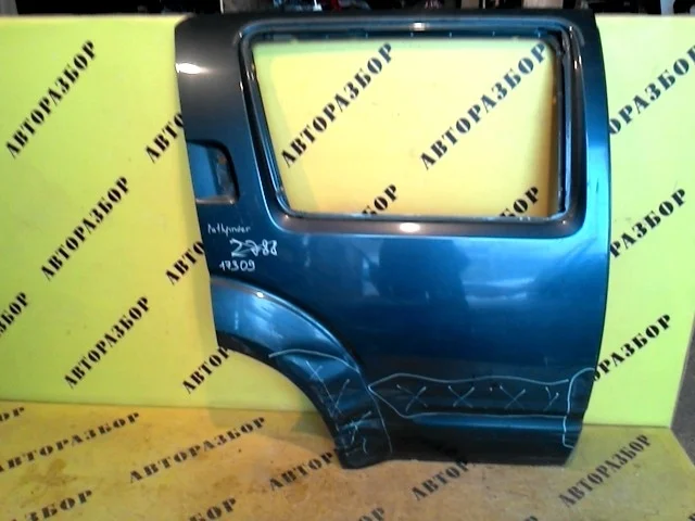 Дверь задняя правая Nissan Pathfinder (R51M) 2004-2013 82100EB330