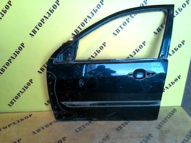 Дверь передняя левая Ford Focus 1 1998-2004 1430135