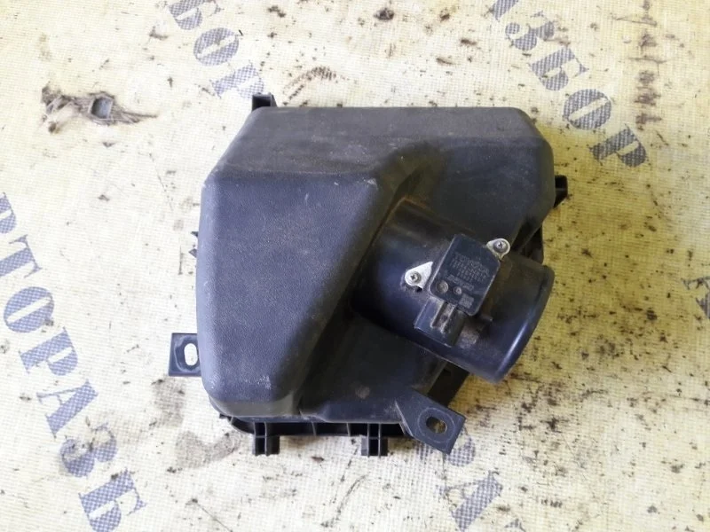 Корпус воздушного фильтра Toyota Rav4 30 2006-2013 1781231050