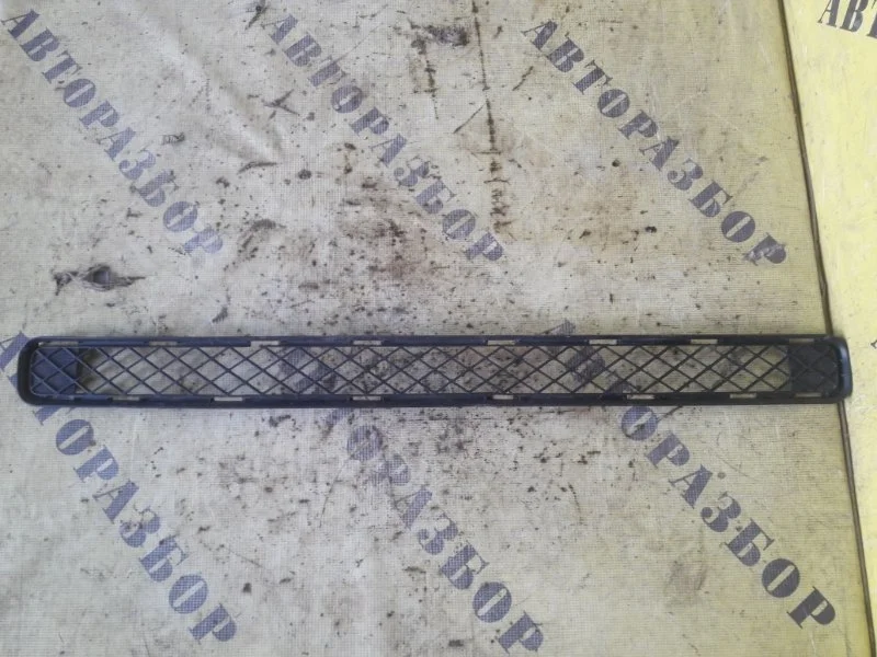Решетка в бампер Toyota Rav4 30 2006-2013 5311342030