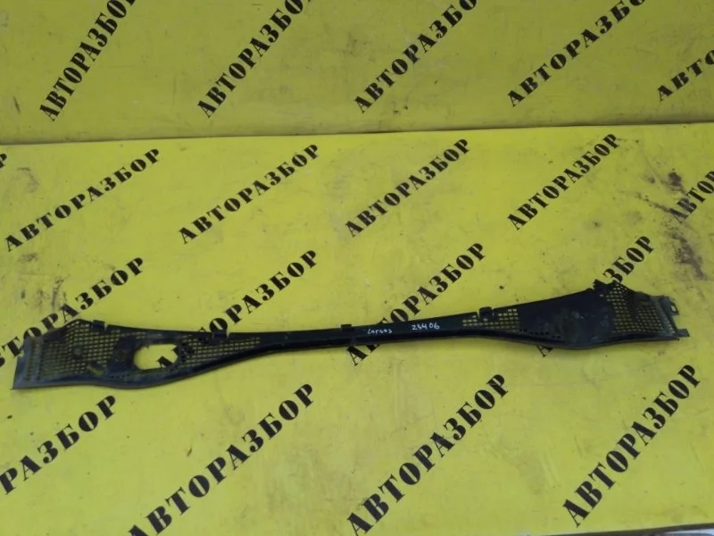 Жабо (решетка стеклоочистителя) Renault Logan 2005-2014 8200825457