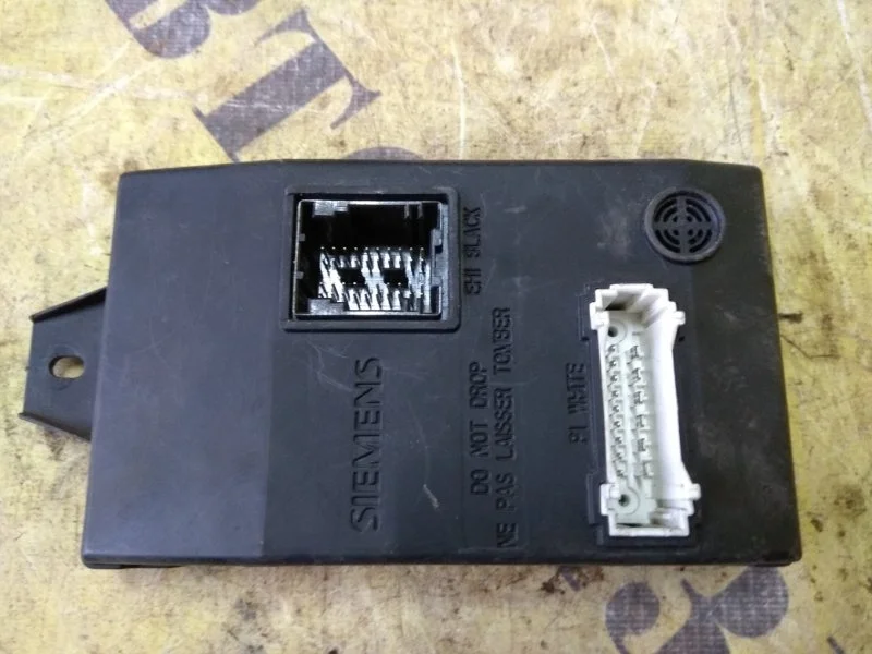 Блок комфорта Renault Logan 2005-2014 8200564718
