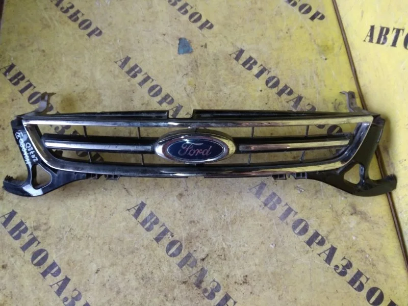 Решетка радиатора Ford Mondeo 4 2007-2015 BS718200B