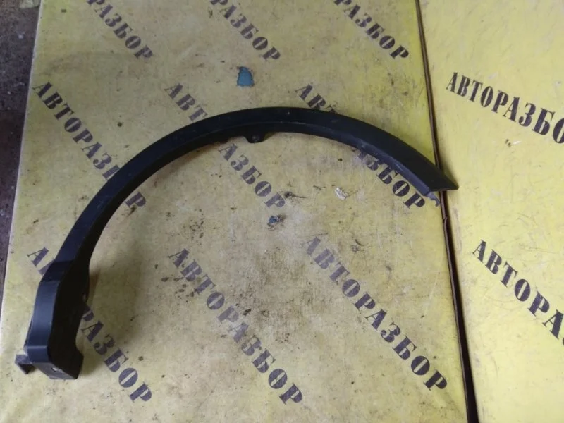 Накладка крыла заднего левого Toyota Rav4 40 2013-2019 7560642130