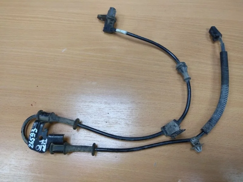 Датчик ABS Kia Rio 3 2011-2017 956701R000