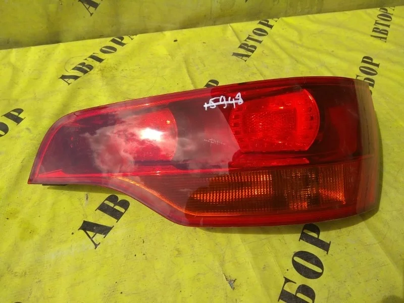 Фонарь задний правый внешний Audi Q7 (4L) 2005-2015 4L0945094