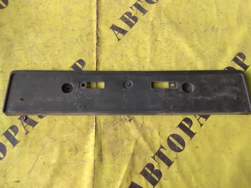 Накладка гос.номера Toyota Land Cruiser Prado 150 2009-2022 5211460350