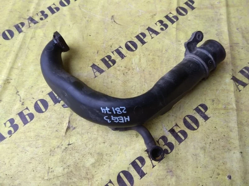 Патрубок интеркулера Renault Megane 3 2009-2016 2010 8200645723 УНИВЕРСАЛ 1.5 K9K836 K9KJ836110 Л/С
