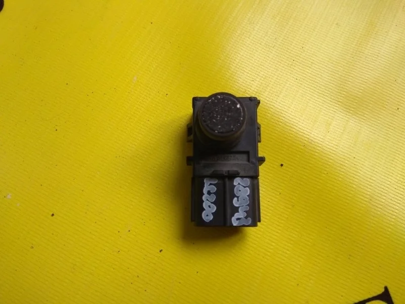 Датчик парковки Lexus Ls460 2006-2017 8934150060