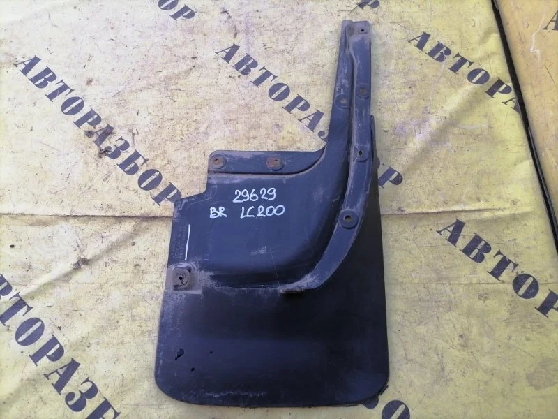 Брызговик задний правый Toyota Land Cruiser 200 2008-2021 7662560240