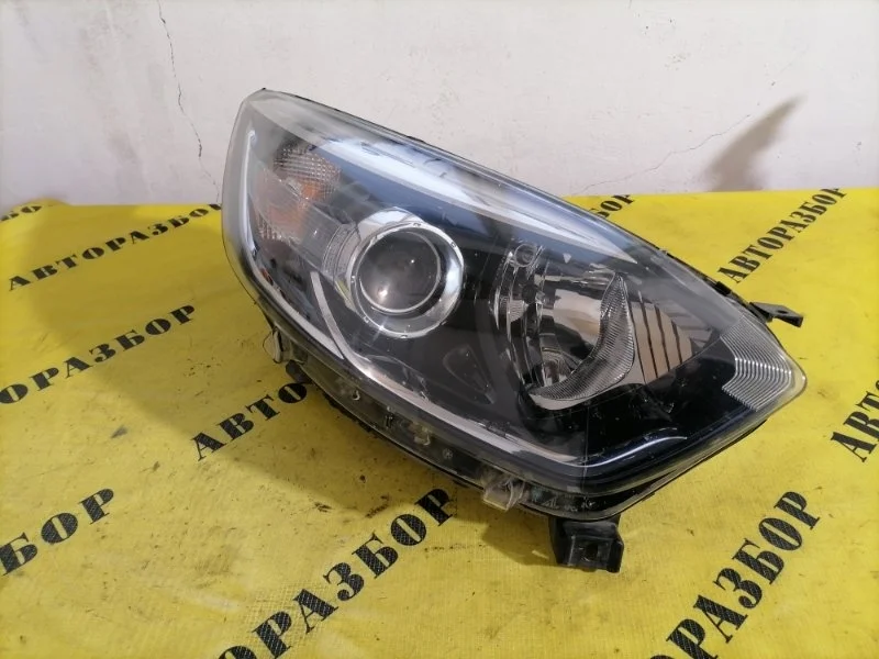 Фара правая Renault Kaptur 2016-H.b. 260108765R