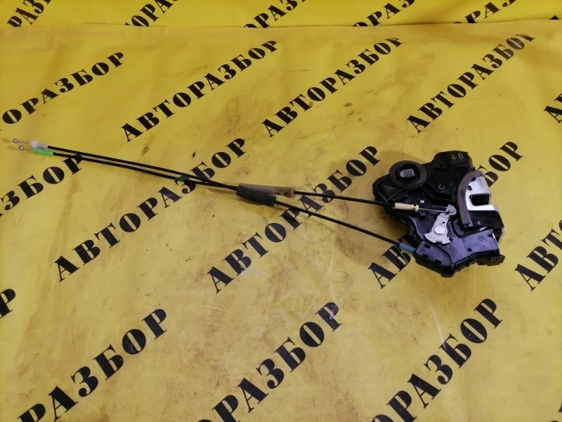 Замок двери передней правой Toyota Rav4 40 2013-2019 2019 6903060240 2.0 3ZR FE 146 Л/С