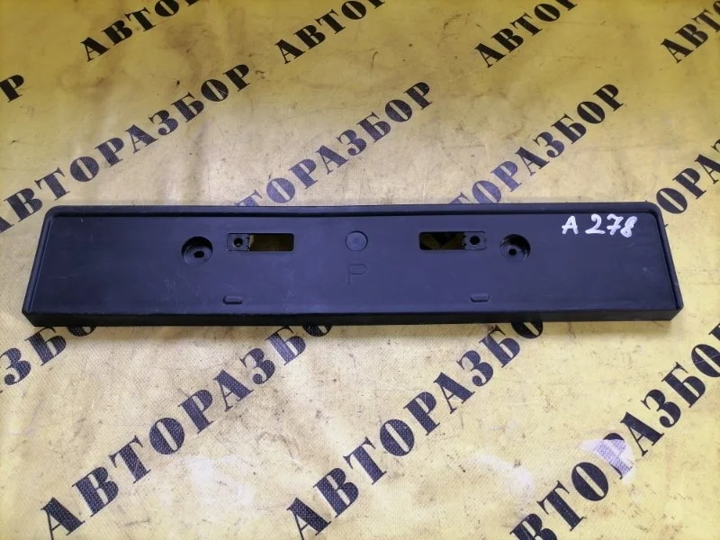 Накладка гос.номера Toyota Land Cruiser Prado 150 2009-2022 5211460350