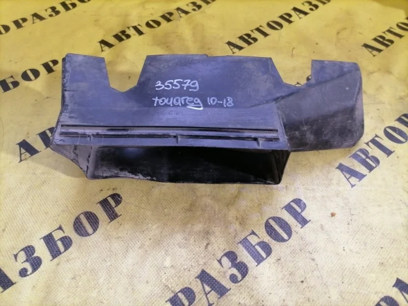 Воздухозаборник Volkswagen Touareg 2010-2018 7P6121395B