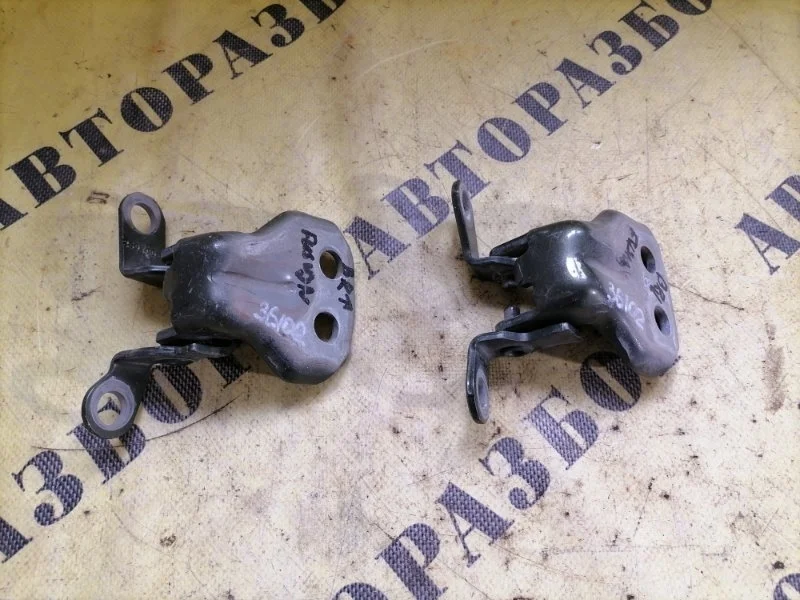 Петля двери Ford Fusion 2002-2012 1518394