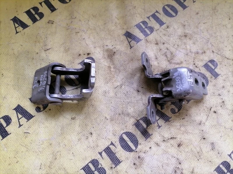 Петля двери Renault Megane 3 2009-2016 2010 804010018R УНИВЕРСАЛ 1.5 K9K836 K9KJ836110 Л/С