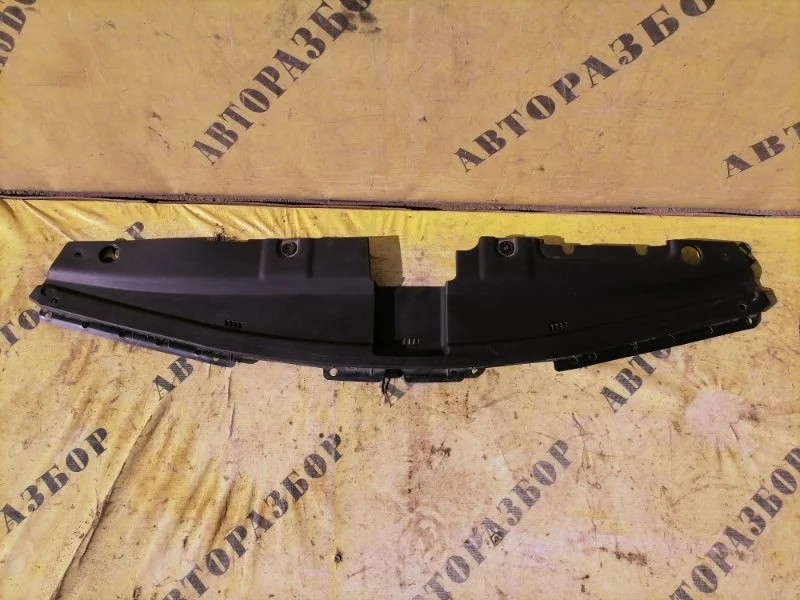 Накладка рамки радиаторов Hyundai Solaris 2010-2017 2015 863624L500 СЕДАН 1.4 G4FA 107Л/С