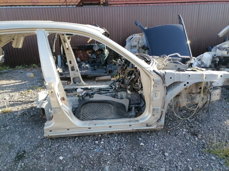 Порог со стойкой правый Infiniti Infiniti Fx35/45 (S50) 2003-2007 2006 76412CG060 3.5 VQ35DE 280 Л/С
