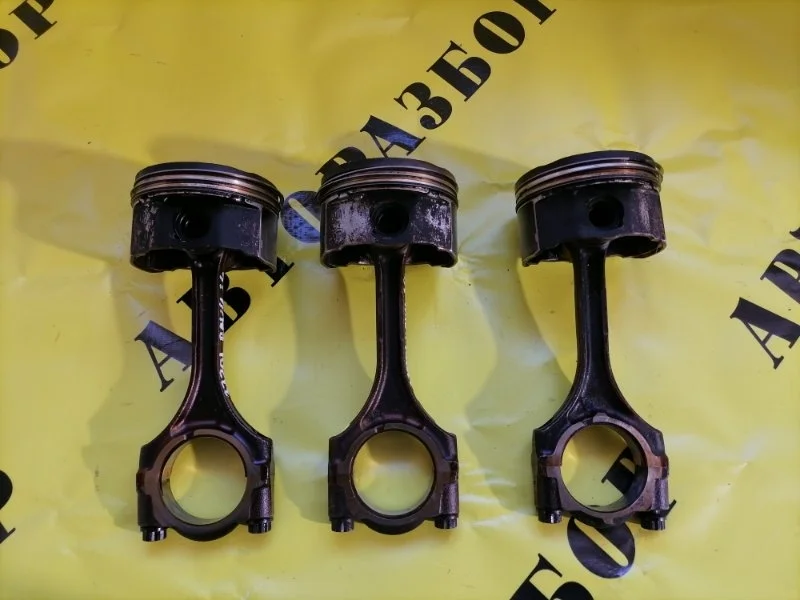 Поршень с шатуном Toyota Rav4 30 2006-2013 1321128031A0