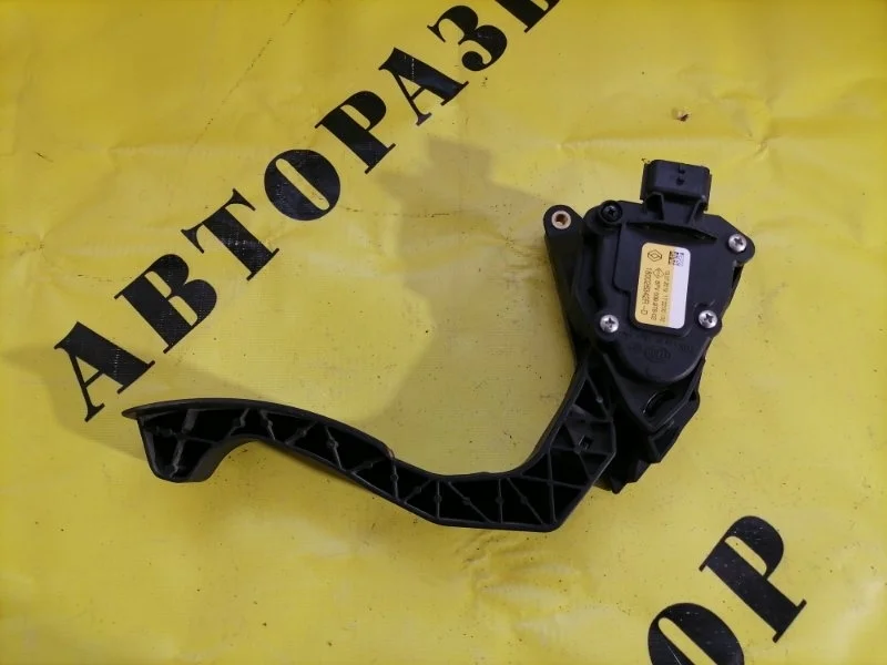 Педаль газа Lada Largus 2012-H.b. 2019 180026342R УНИВЕРСАЛ 1.6 11189 87Л/С