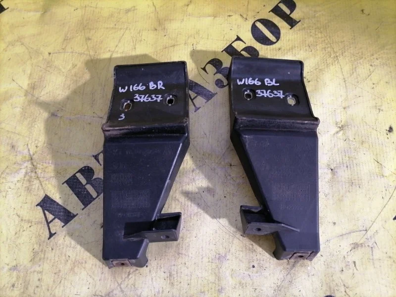Кронштейн заднего бампера Mercedes-Benz W166 M-Class 2011-2015 2014 A1668850240 3.0 249 Л/С OM642.826 ДИЗЕЛЬ