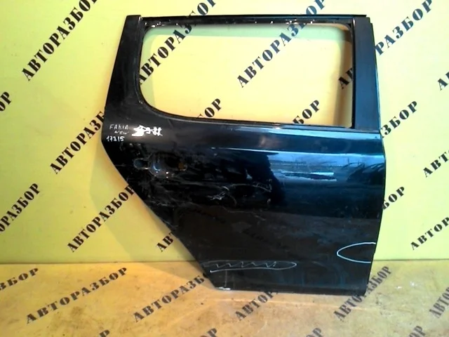 Дверь задняя правая Skoda Fabia 2007-2015 5J6833056