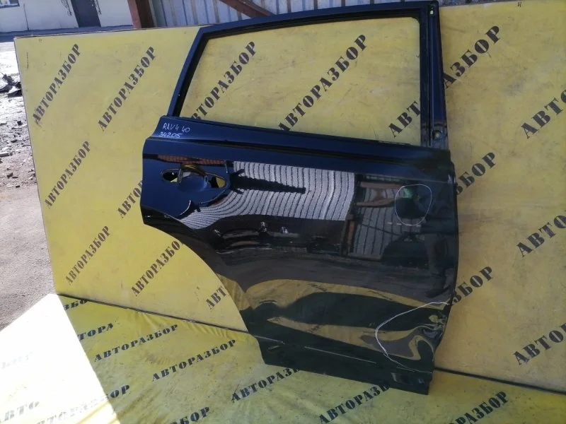 Дверь задняя правая Toyota Rav4 40 2013-2019 2019 6700342180 2.0 3ZR FE 146 Л/С