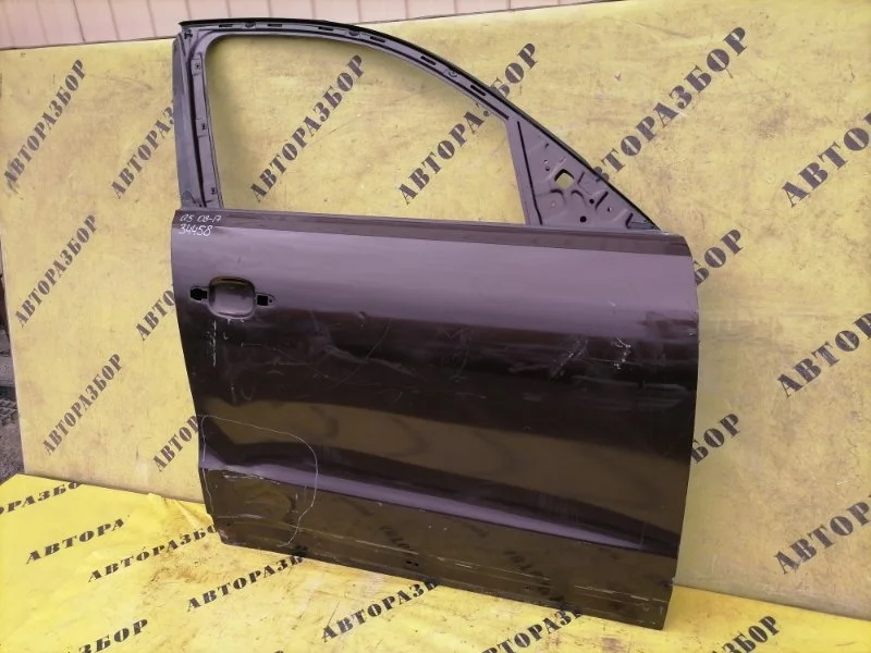 Дверь передняя правая Audi Q5 2008-2017 8R0831052E