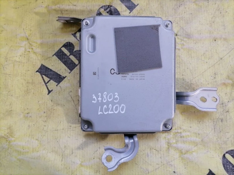 Блок управления парктрониками Toyota Land Cruiser 200 2008-2021 2013 8679260500 4.5 1VDFTV 235Л/С DIESEL TURBO