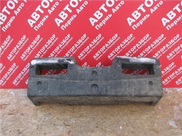 Наполнитель бампера Nissan Note 2006-2013 850909U000 E11, задний